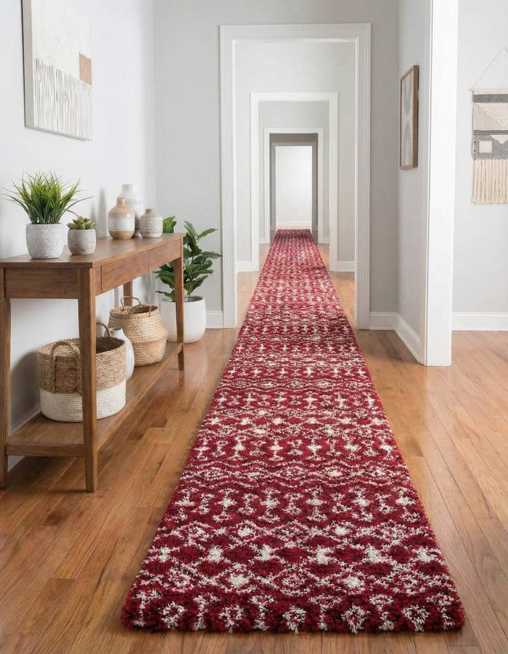 Detail image of 3' 3 x 16' 5 Moroccan Trellis Shag Runner Rug