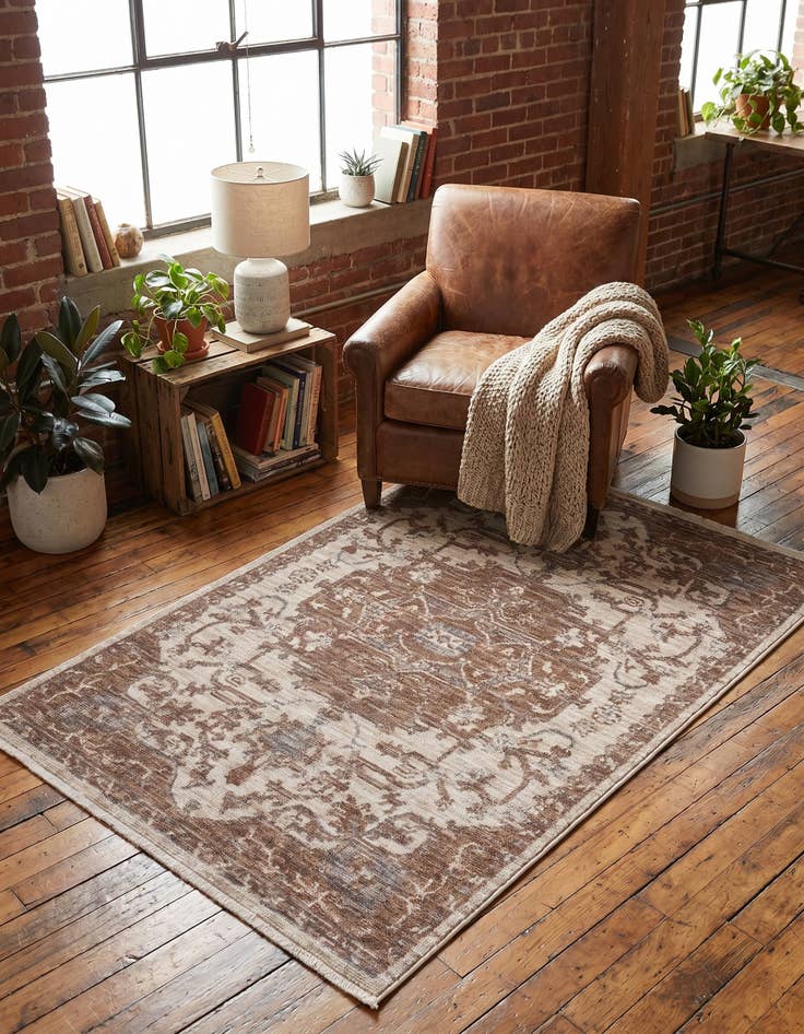 Detail image of 4' x 6' 3 Grand Tradition Rug