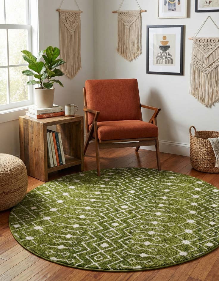 Detail image of 6' x 6' Moroccan Trellis Round Rug