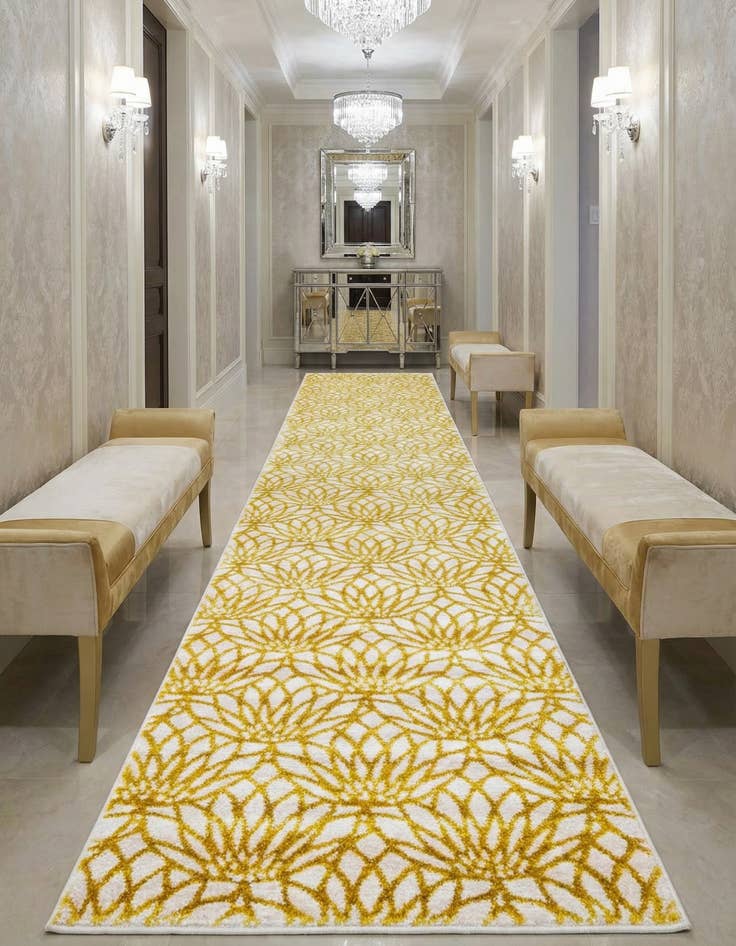 Detail image of 2' 7 x 12'  Marilyn Monroe&trade; Glam Dahlia Runner Rug