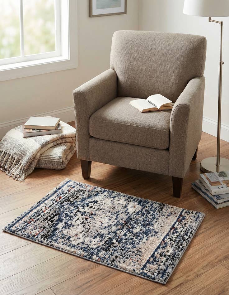 Detail image of 2' x 3' Tucson Rug