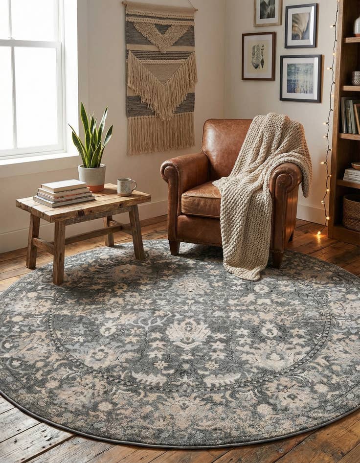 Detail image of 7' x 7' Oregon Round Rug