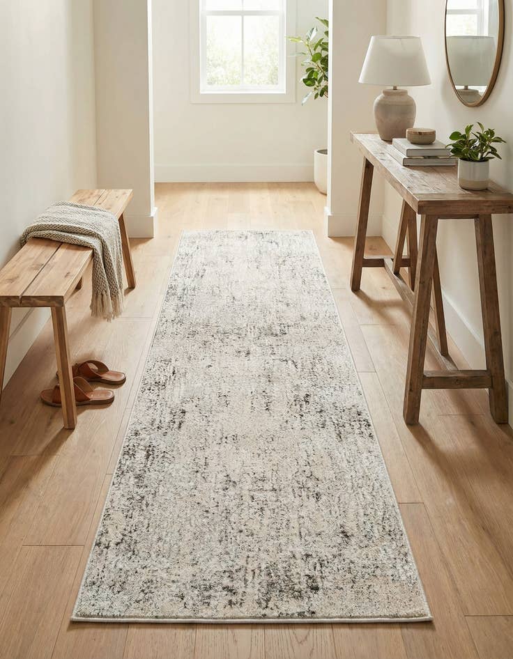 Detail image of 2' 7 x 10' Caspian Runner Rug