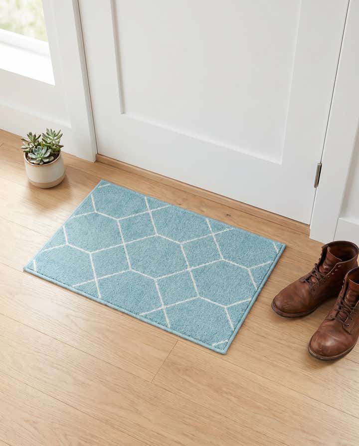 2' x 3' Lattice Frieze Rug