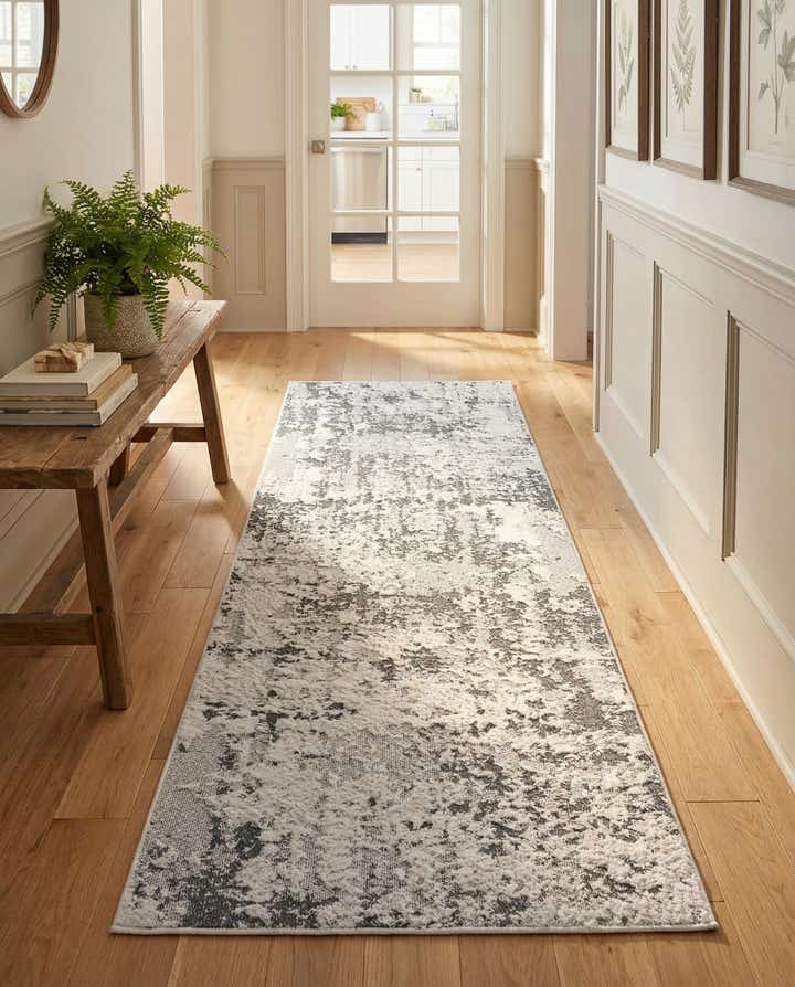 2' 7 x 8' Abbey Runner Rug