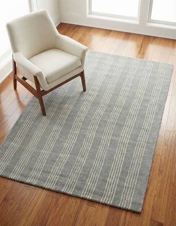 4' 1 x 6' 1 Jill Zarin Striped Wool Rug