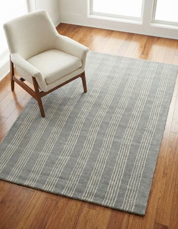4' 1 x 6' 1 Jill Zarin Striped Wool Rug