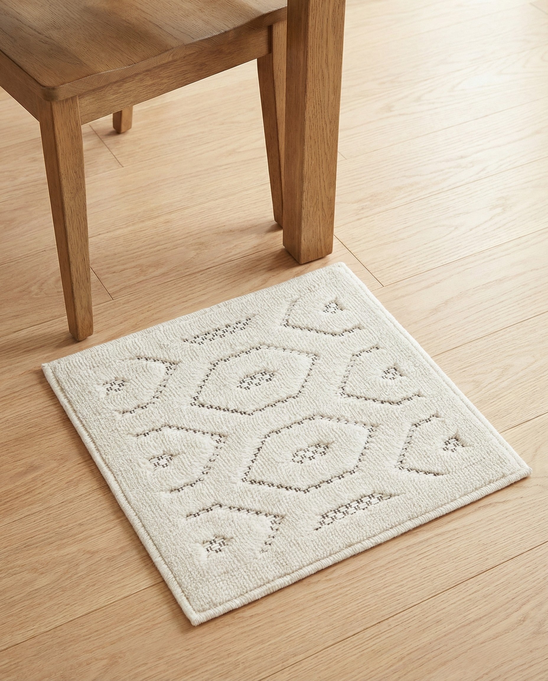 1' 4 x 1' 4 Easy-Clean Trellis Textured Indoor / Outdoor Sample Rug