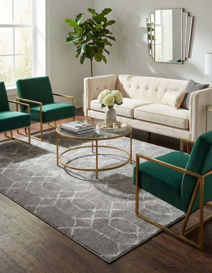 Detail image of 7' x 10' Marilyn Monroe&trade; Glam Trellis Rug