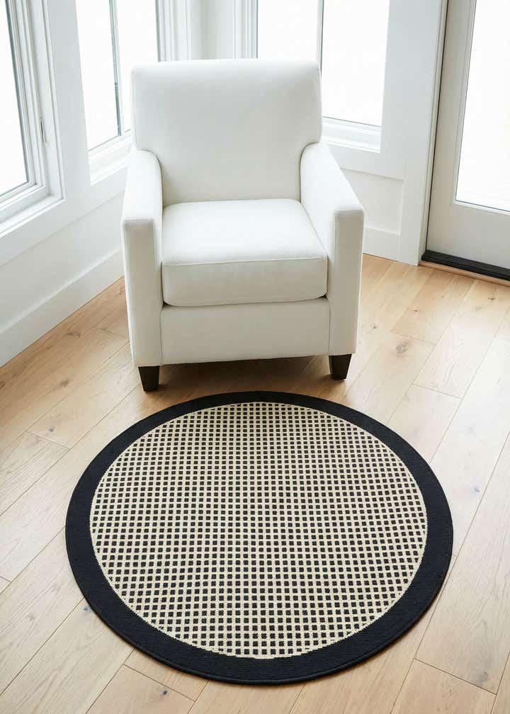 3' x 3' Easy-Clean Border Indoor / Outdoor Round Rug