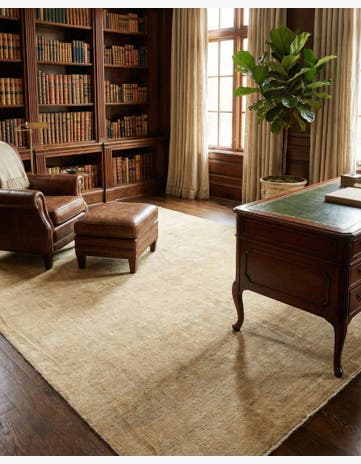 7' 9 x 9' 8 Hand Knotted Oushak Wool Rug