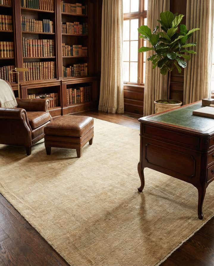 7' 9 x 9' 8 Hand Knotted Oushak Wool Rug