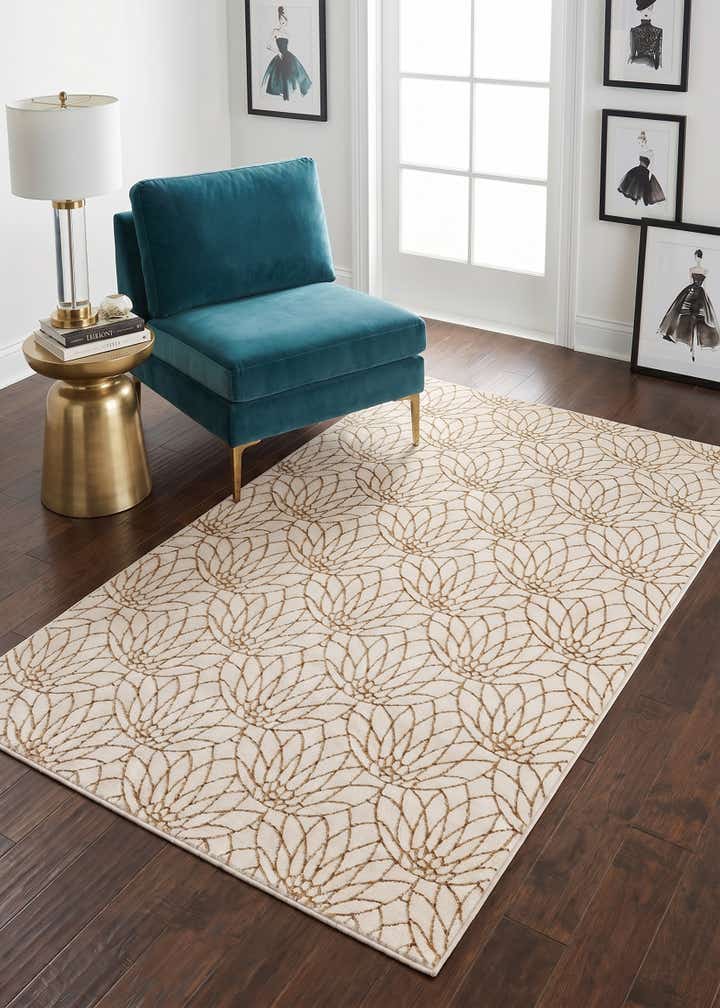 5' 3 x 8' Marilyn Monroe™ Glam Dahlia Rug