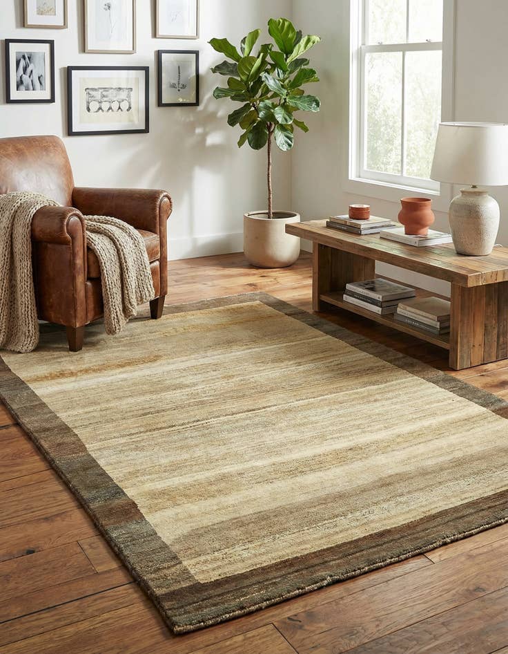 Detail image of 4' x 5' 8 Hand Knotted Modern Ziegler Oriental Rug