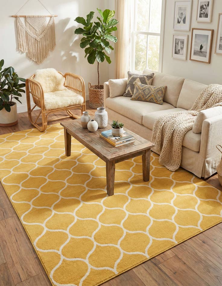 Detail image of 7' 10 x 10' Lattice Frieze Rug