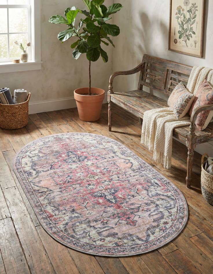 Detail image of 3' 3 x 5' 3 Nostalgia Oval Rug