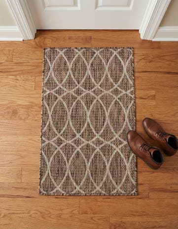 2' x 3' Easy-Clean Lattice Indoor / Outdoor Rug