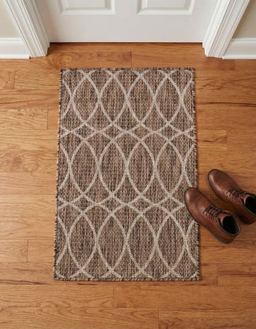 2' x 3' Easy-Clean Lattice Indoor / Outdoor Rug