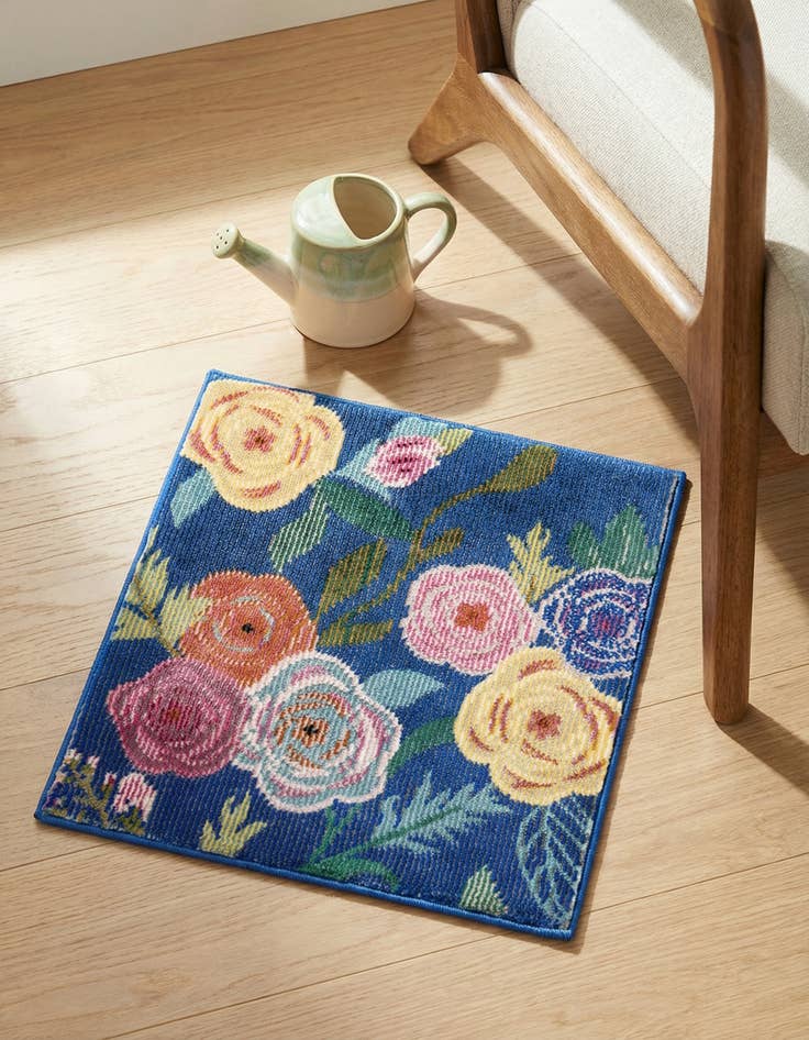 Detail image of 1' 4 x 1' 4 Blossom Sample Rug