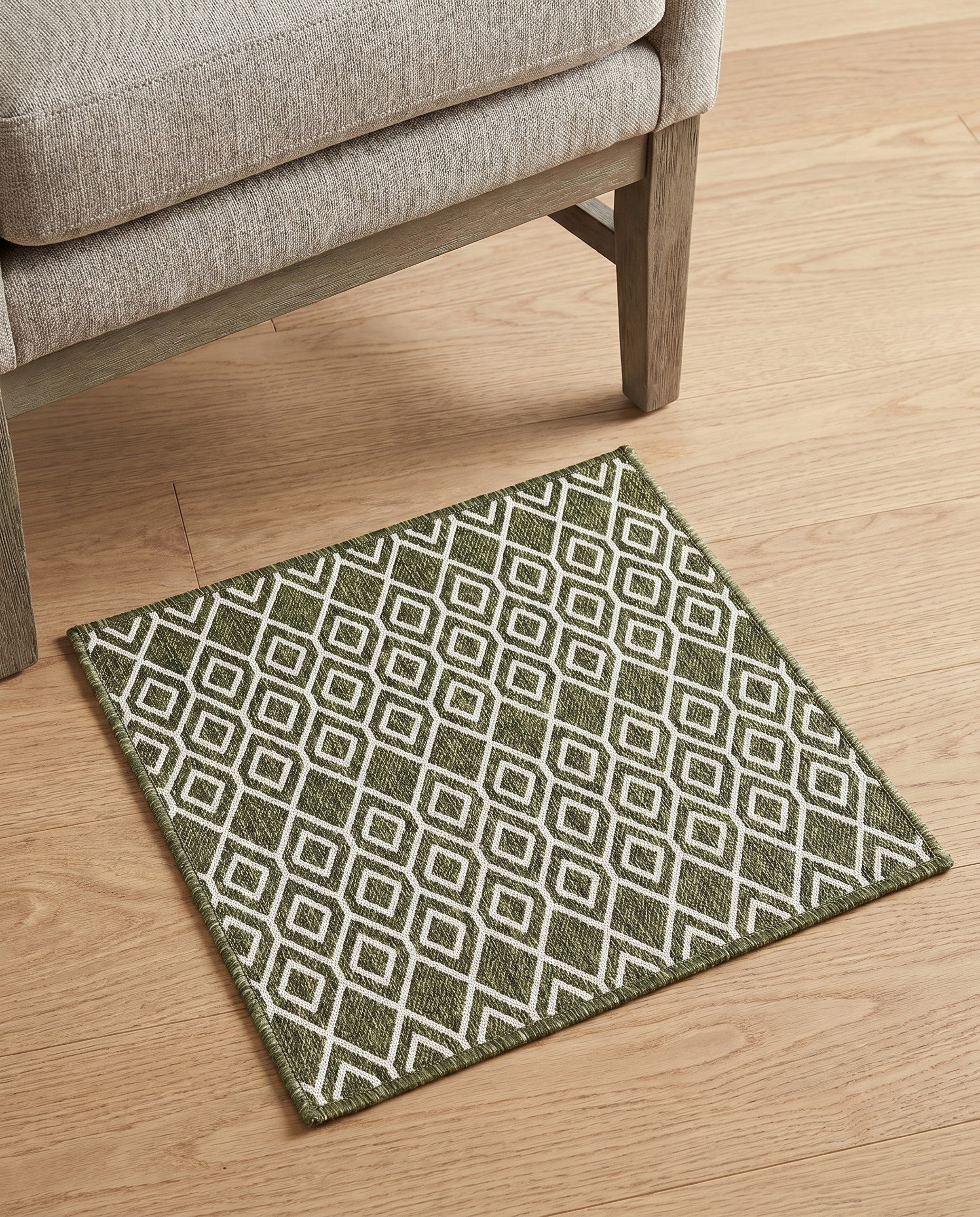 1' 4 x 1' 4 Easy-Clean Jill Zarin Turks and Caicos Indoor / Outdoor Sample Rug