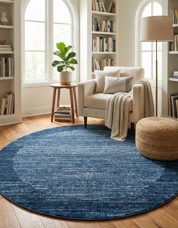 Detail image of 6' x 6' Angelica Round Rug