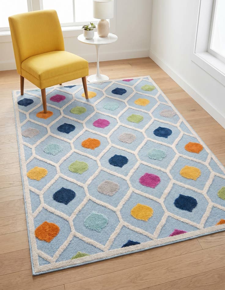 Detail image of 4' x 6' Easy-Clean Aruba Indoor / Outdoor Rug