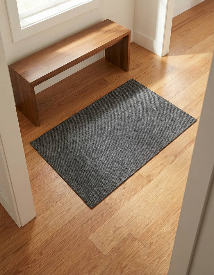 Detail image of 3' 1 x 5' 3 Easy-Clean Solid Indoor / Outdoor Rug