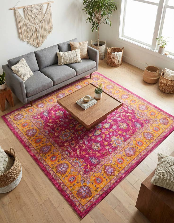 Detail image of 7' 10 x 7' 10 Medina Square Rug