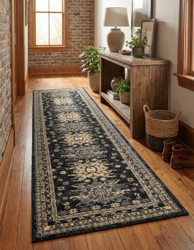 Detail image of 2' 7 x 10' Heris Runner Rug