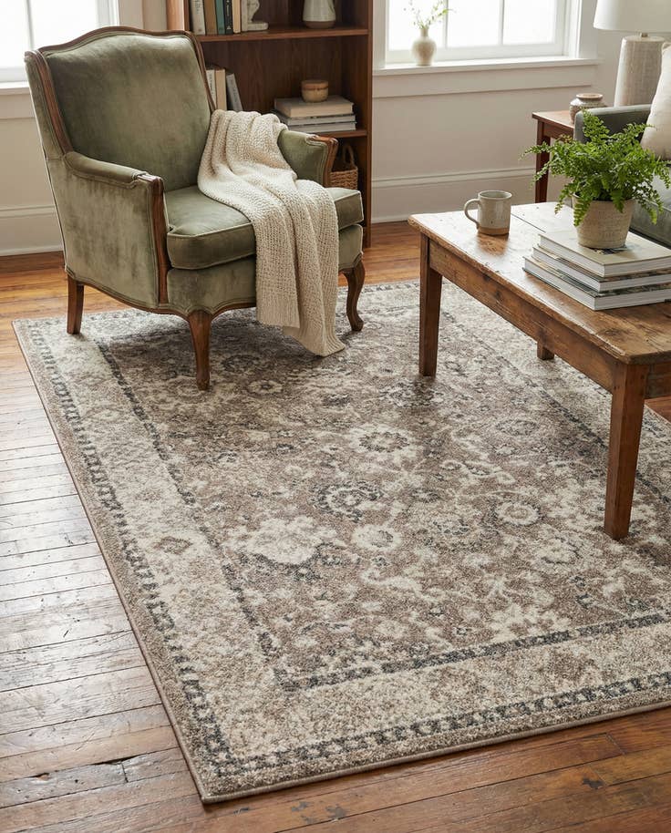 Detail image of 4' x 6' Madeline Rug