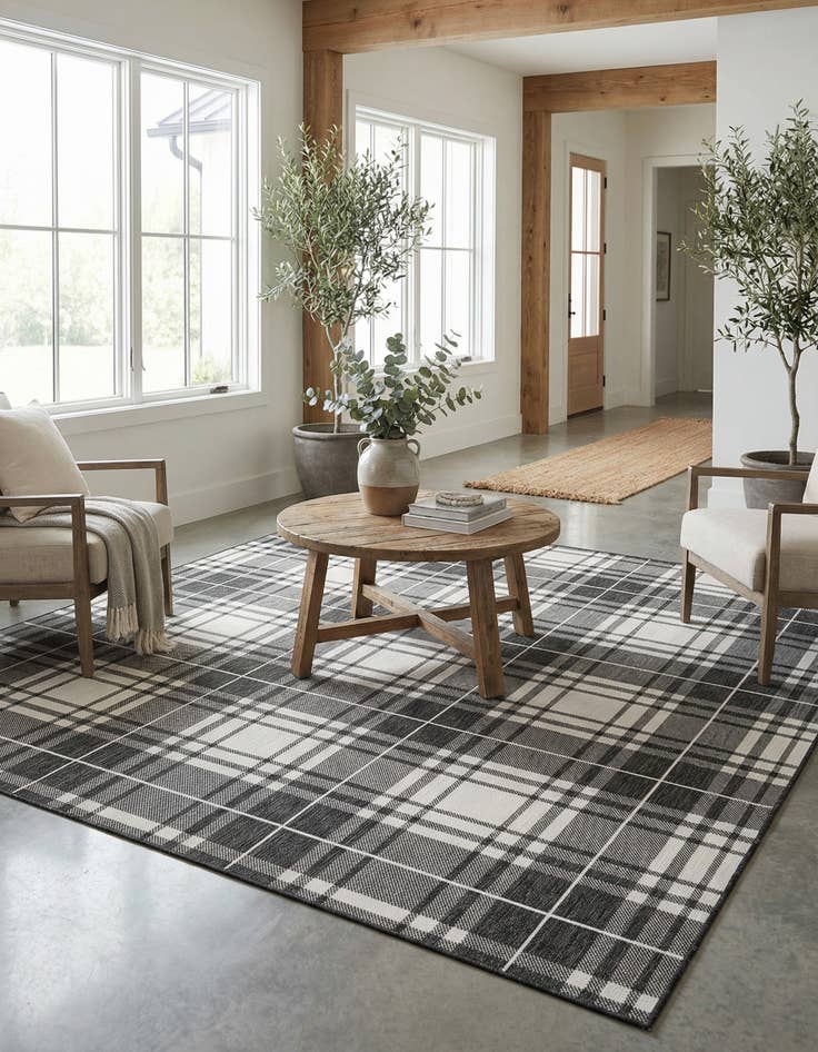 Detail image of 10' x 10'  Washable Checkered Indoor / Outdoor Square Rug