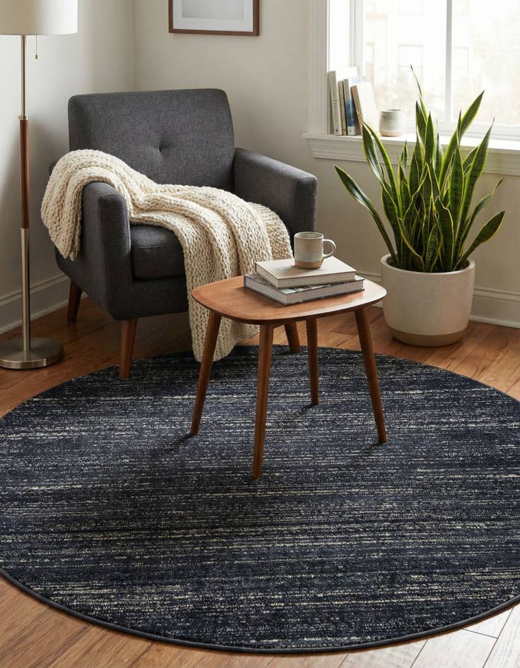 Detail image of 4' x 4' Uptown Round Rug