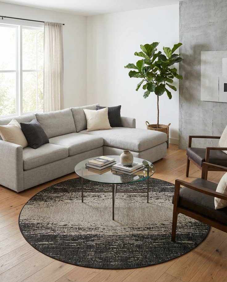 Detail image of 7' 10 x 7' 10 Easy-Clean Modern Indoor / Outdoor Round Rug