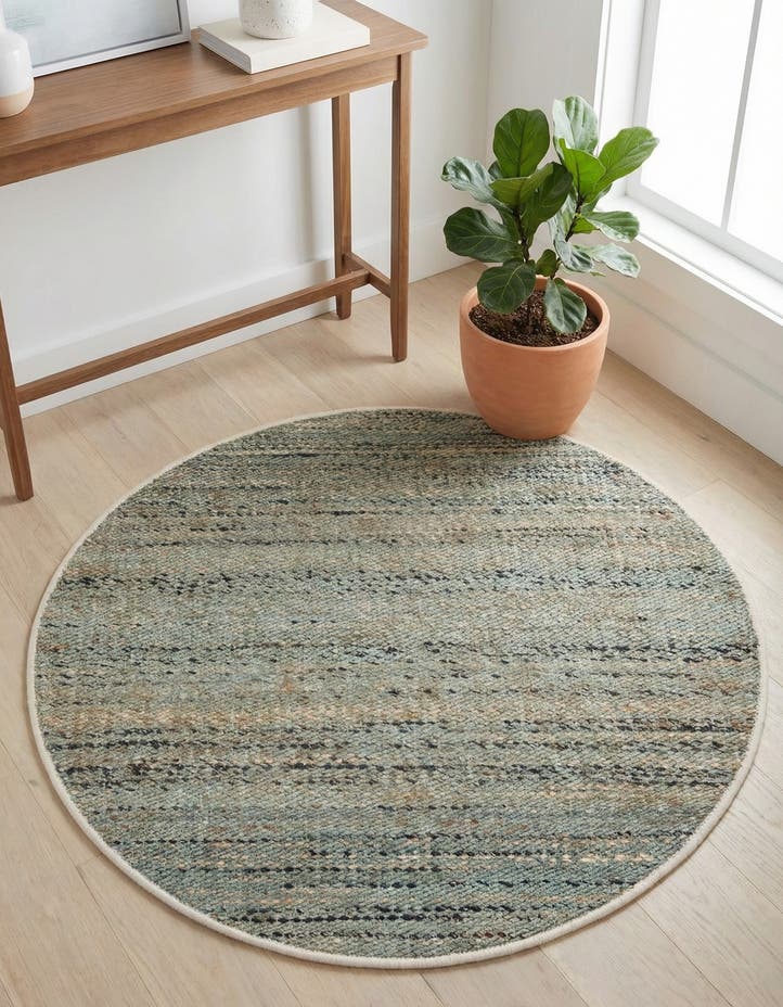 3' 1 x 3' 1 Hand Woven Palm Beach Jute Round Rug