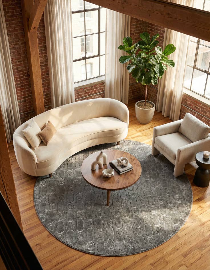 Detail image of 7' 10 x 7' 10 Vogue Geo Round Rug