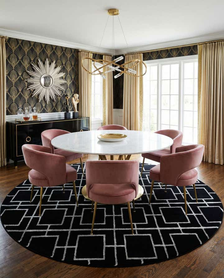 7' 10 x 7' 10 Marilyn Monroe™ Glam Deco Round Rug