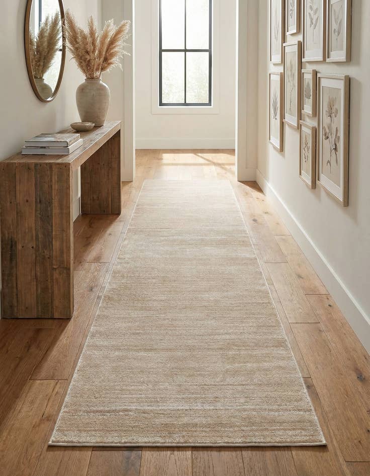 Detail image of Jill Zarin 2' 7 x 10' Uptown Madison Avenue Runner Rug