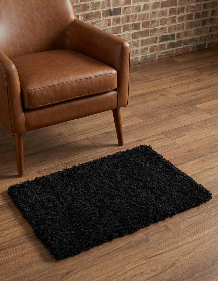 Detail image of 2' x 3' Solid Shag Rug