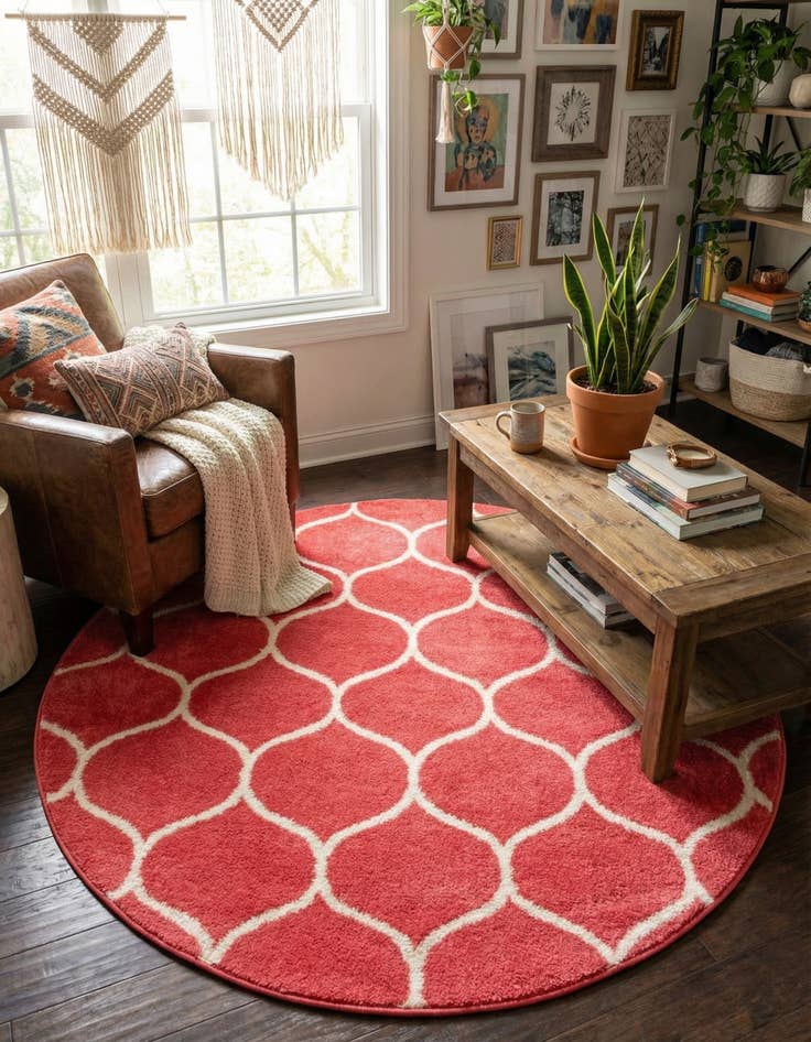 Detail image of  4' x 4' Lattice Frieze Round Rug