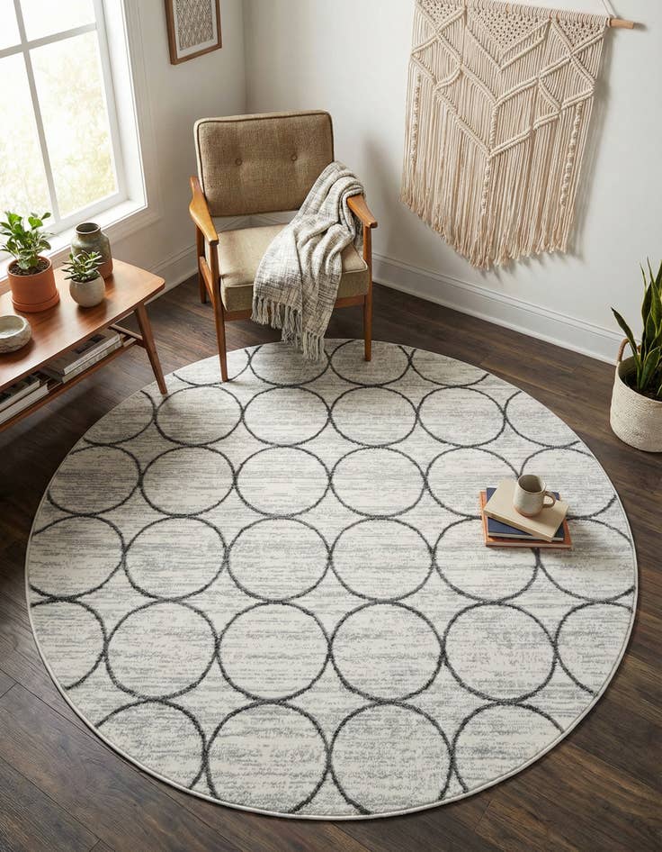 Detail image of 5' x 5' Lattice Trellis Round Rug