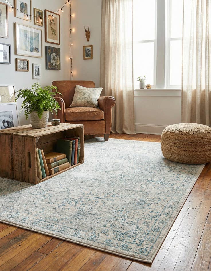 Detail image of 4' x 6' Newport Rug