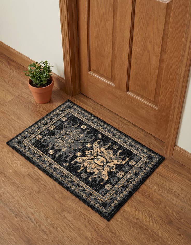 Detail image of 2' x 3' Heris Rug