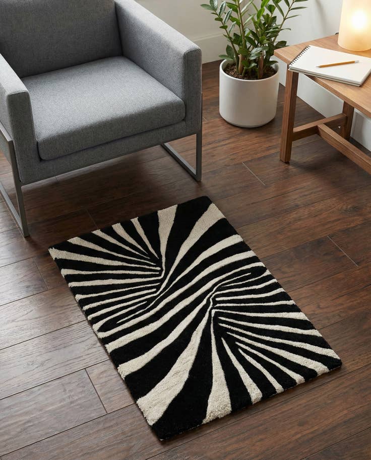 Detail image of 2' x 3' 1 Vortex Wool Rug