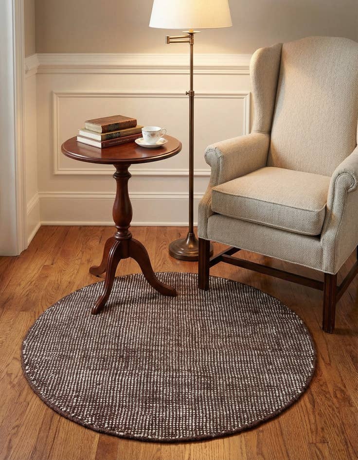 Detail image of 3' 1 x 3' 1  Hand Woven Jill Zarin English Manor Wool Round Rug