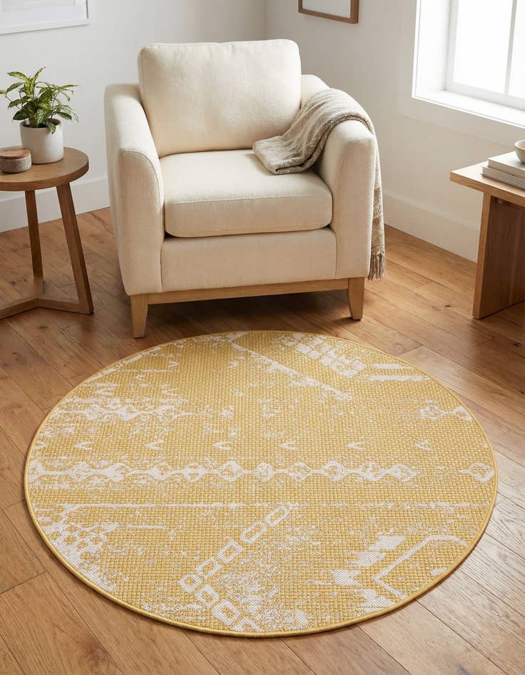 Detail image of 3' x 3' Washable Bohemian Indoor / Outdoor Round Rug