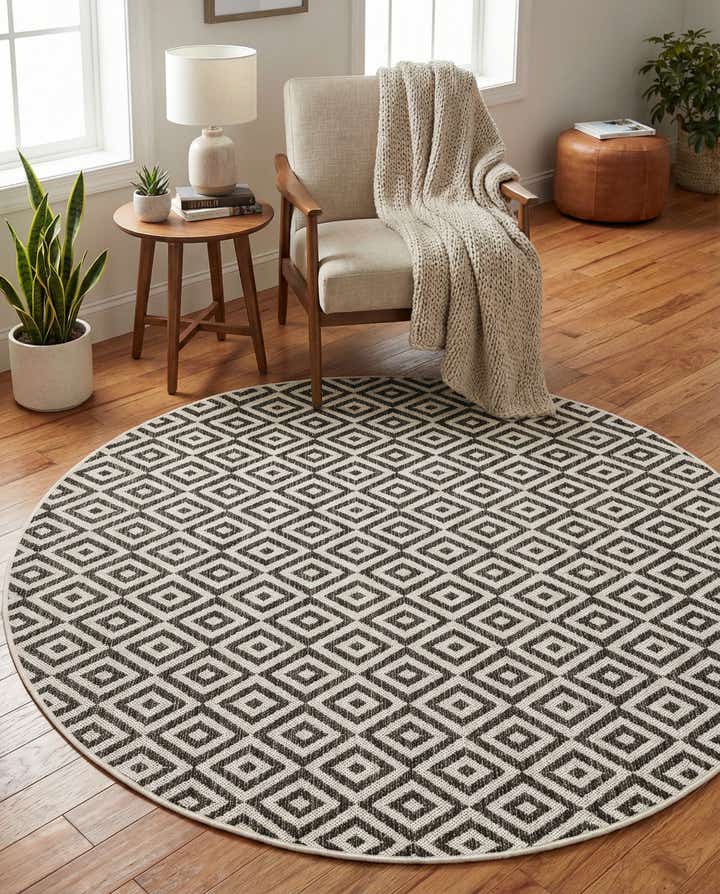 5' 3 x 5' 3 Easy-Clean Jill Zarin Costa Rica Indoor / Outdoor Round Rug