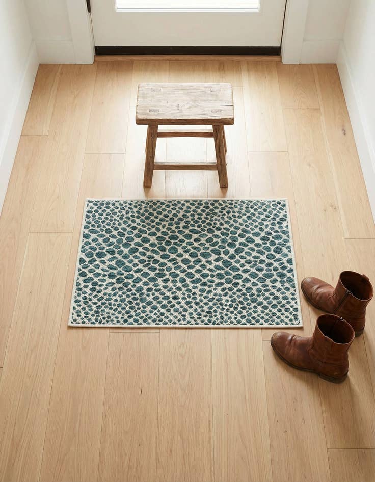 Detail image of 2' x 3' Washable Jill Zarin Cape Town Indoor / Outdoor Rug