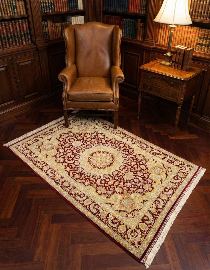 Detail image of 3' 3 x 4' 11 Ghom Silk Rug