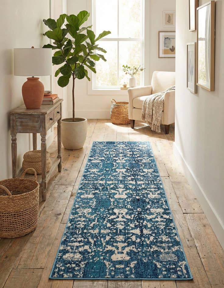 Detail image of 2' 2 x 6' Amulet Runner Rug