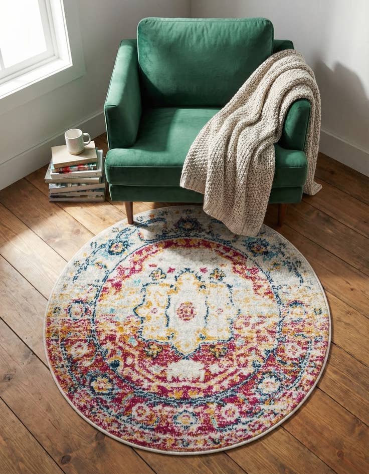 Detail image of 3' x 3' Madeline Vintage Round Rug